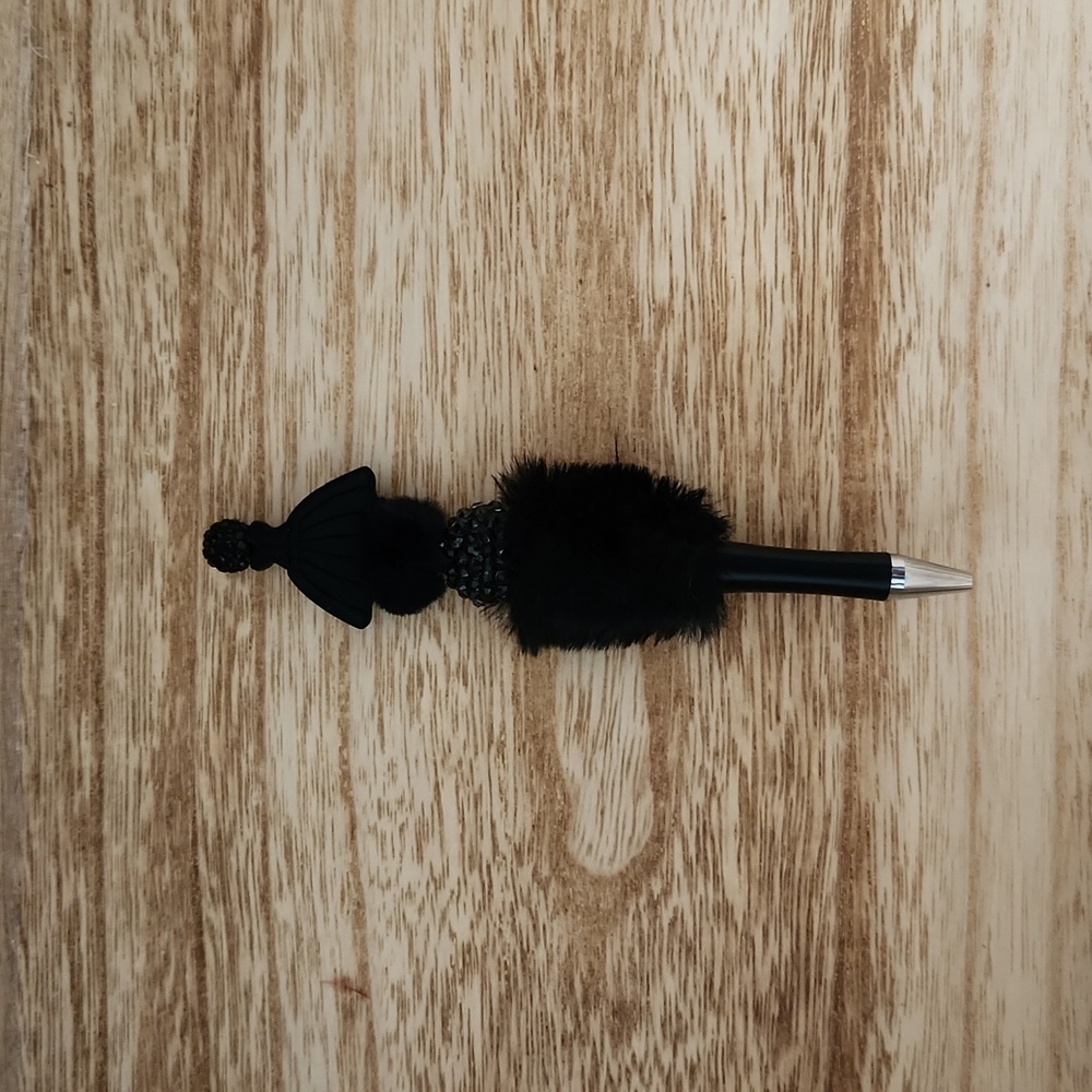 Beaded pen